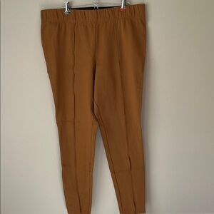 Ava & Viv Women's Dark Gold Knit Pants